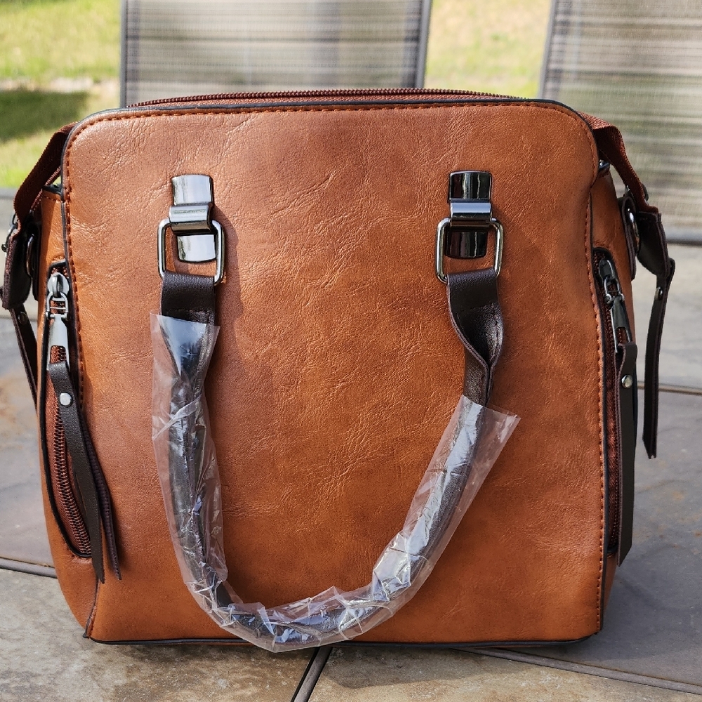 4-Bag Set Vegan Leather is NWOT | 2 Free Thrillies | Super Functional, Versatile - Picture 2 of 15
